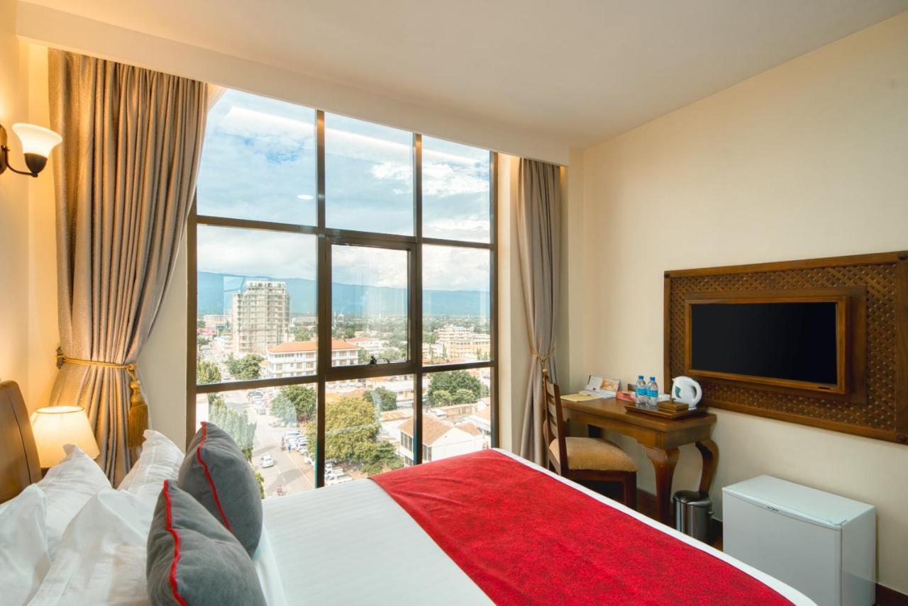 Kibo Palace Hotel Μόσι Εξωτερικό φωτογραφία