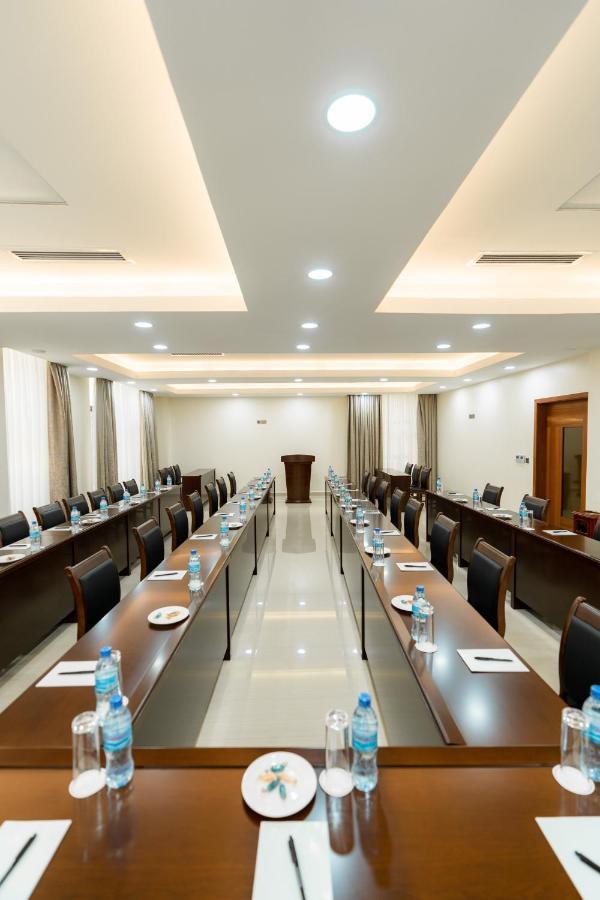 Kibo Palace Hotel Μόσι Εξωτερικό φωτογραφία