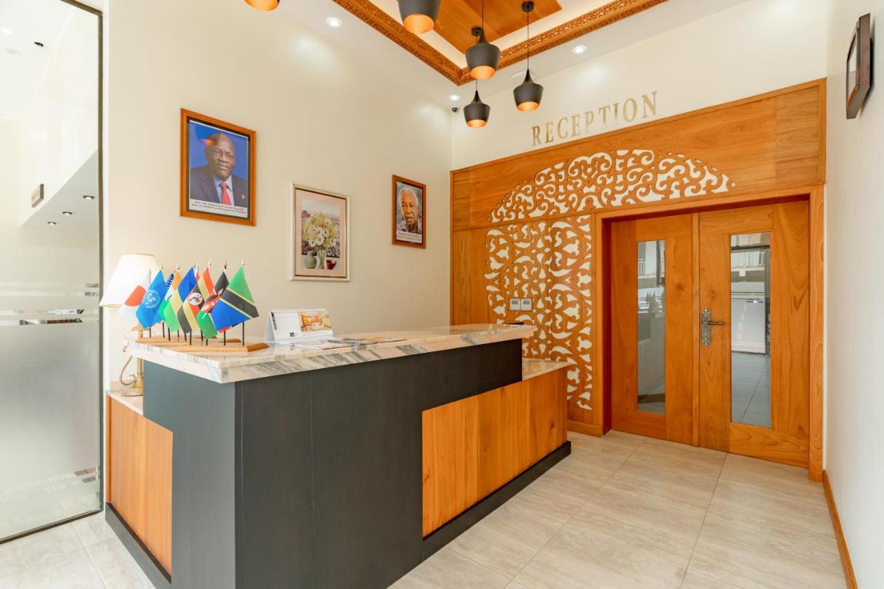 Kibo Palace Hotel Μόσι Εξωτερικό φωτογραφία