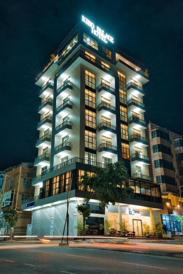 Kibo Palace Hotel Μόσι Εξωτερικό φωτογραφία