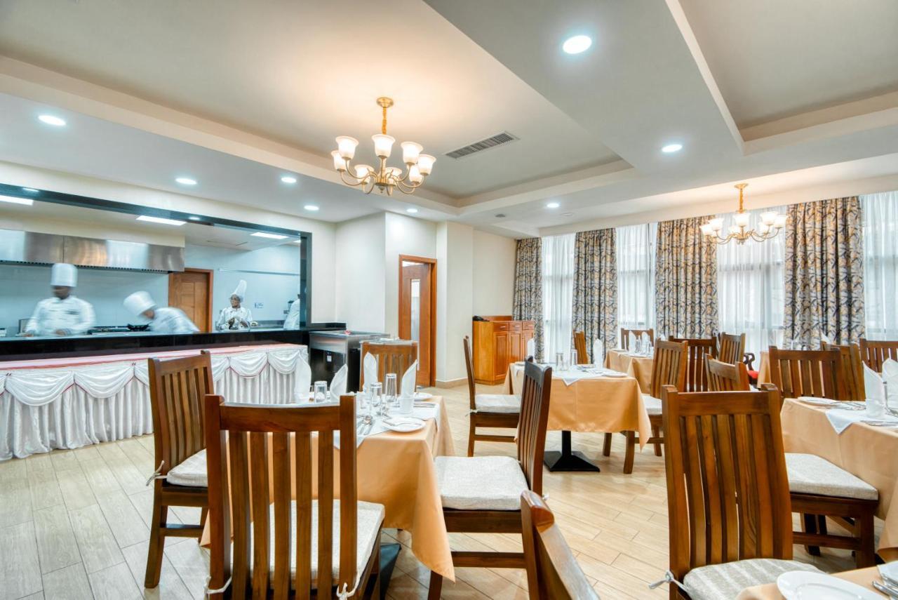 Kibo Palace Hotel Μόσι Εξωτερικό φωτογραφία