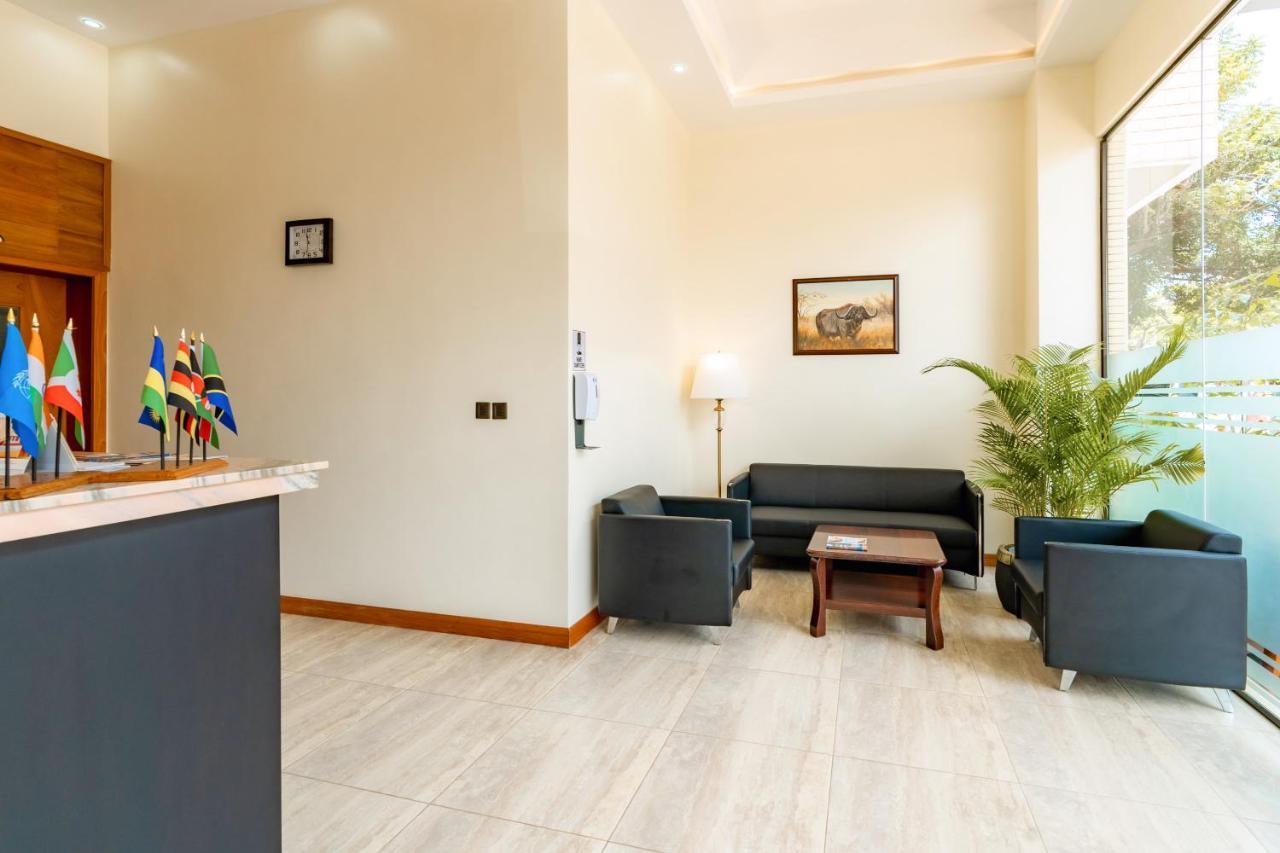 Kibo Palace Hotel Μόσι Εξωτερικό φωτογραφία