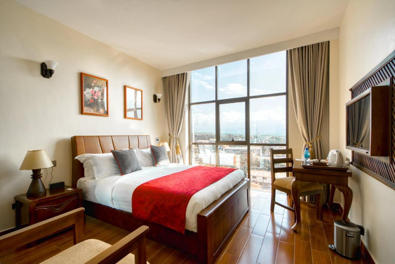 Kibo Palace Hotel Μόσι Εξωτερικό φωτογραφία